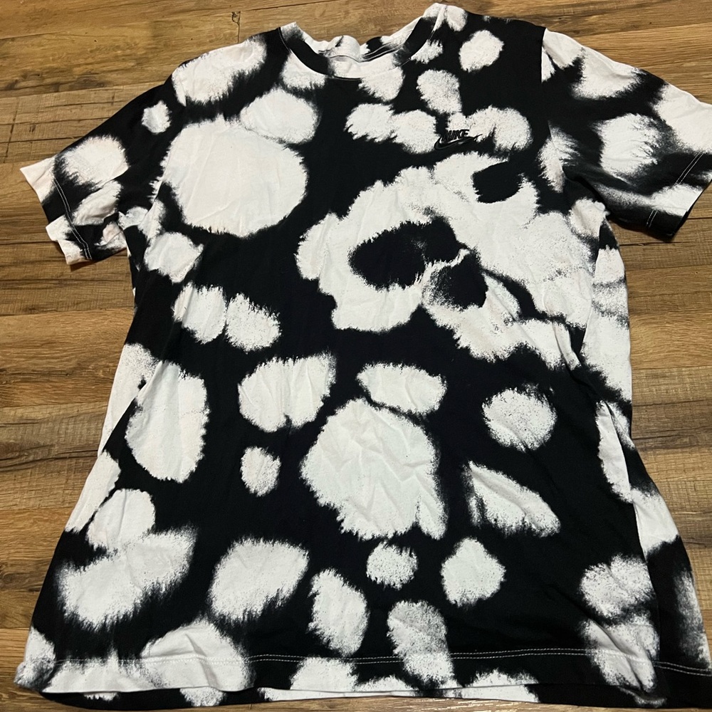 Nike Black and White Tee